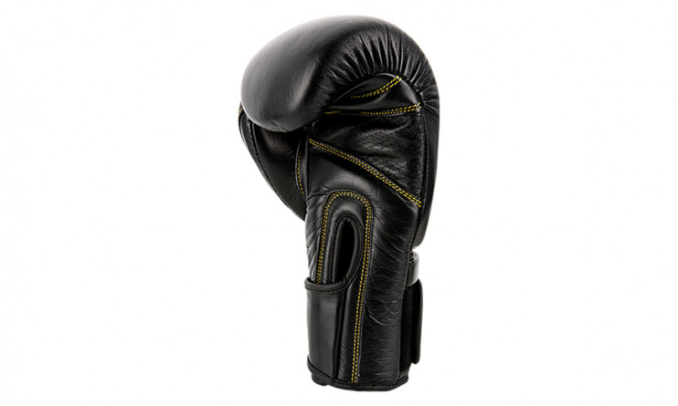 UFC Премиальные тренировочные перчатки на липучке чёрные - 16 Oz