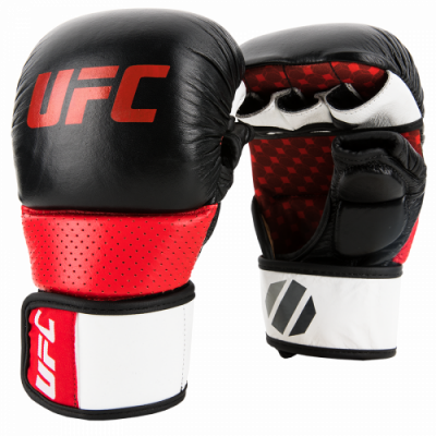 UFC PRO Перчатки для спарринга черные L/XL