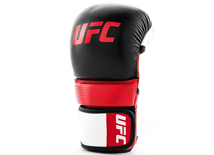 UFC PRO Перчатки для спарринга черные S/M